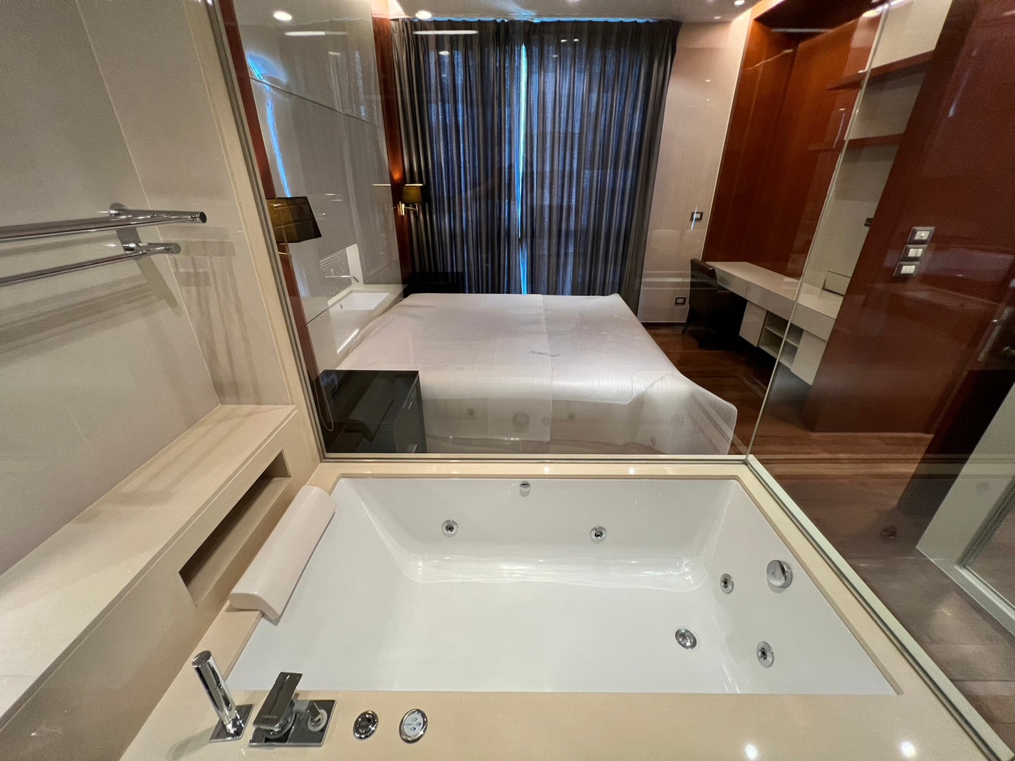 ขาย คอนโด The Address Sukhumvit 28 ใกล้ BTS พร้อมพงษ์ & BTS ทองหล่อ