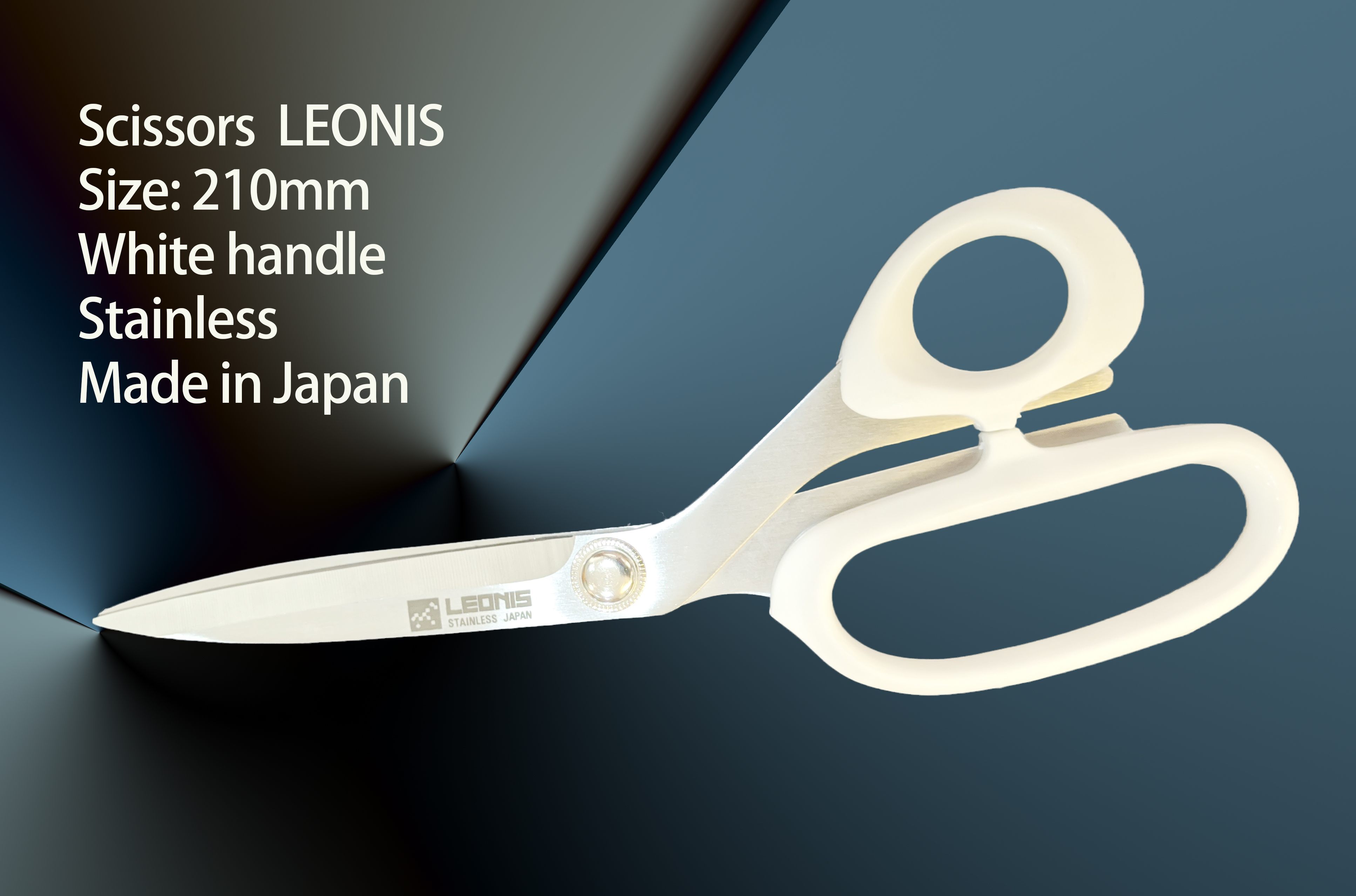 กรรไกรตัดผ้าLeonis 210mm สำหรับตัดผ้า รูปแบบด้ามจับใหญ่ เหมาะมือ กระชับ สีใหม่ สีขาวไม่เหมือนใคร
