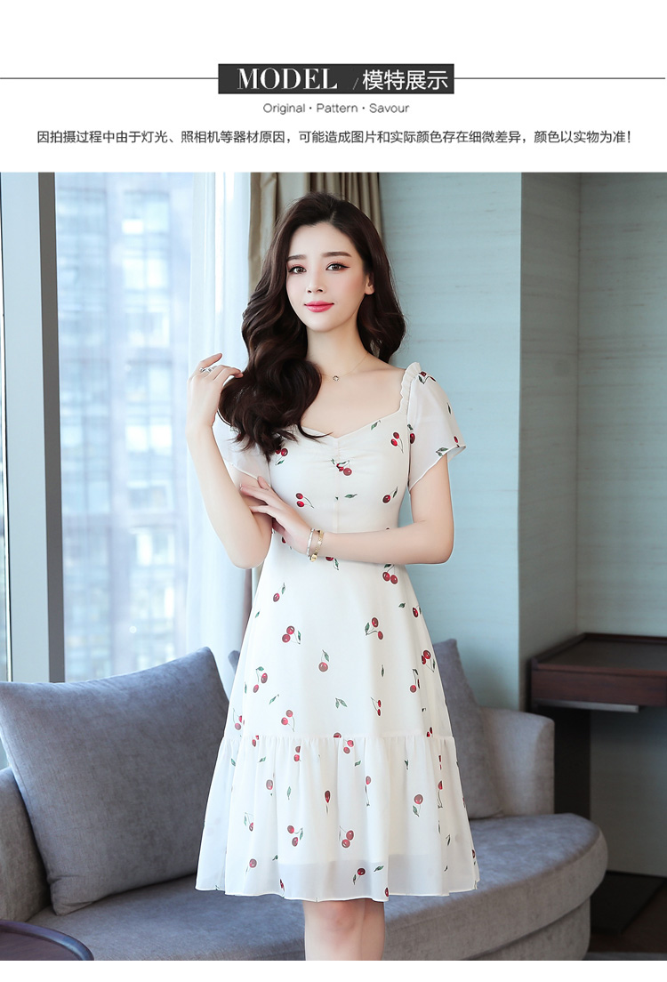 ชุดเดรสผ้าชีฟองเนื้อดี สีครีม พิมพ์ลาย cherry สีแดง น่ารักมากค่ะ ส่งฟรี ems