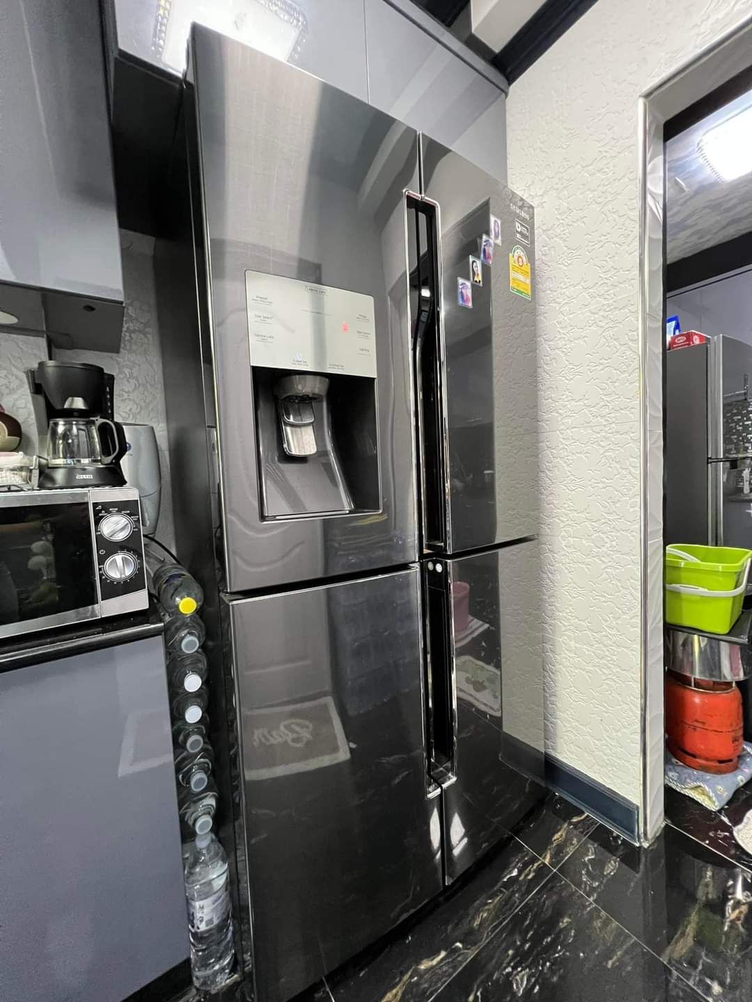 ขายอาคารพาณิชย์ 4 ชั้น ต.บางบ่อ อ.บางบ่อ จ.สมุทรปราการ