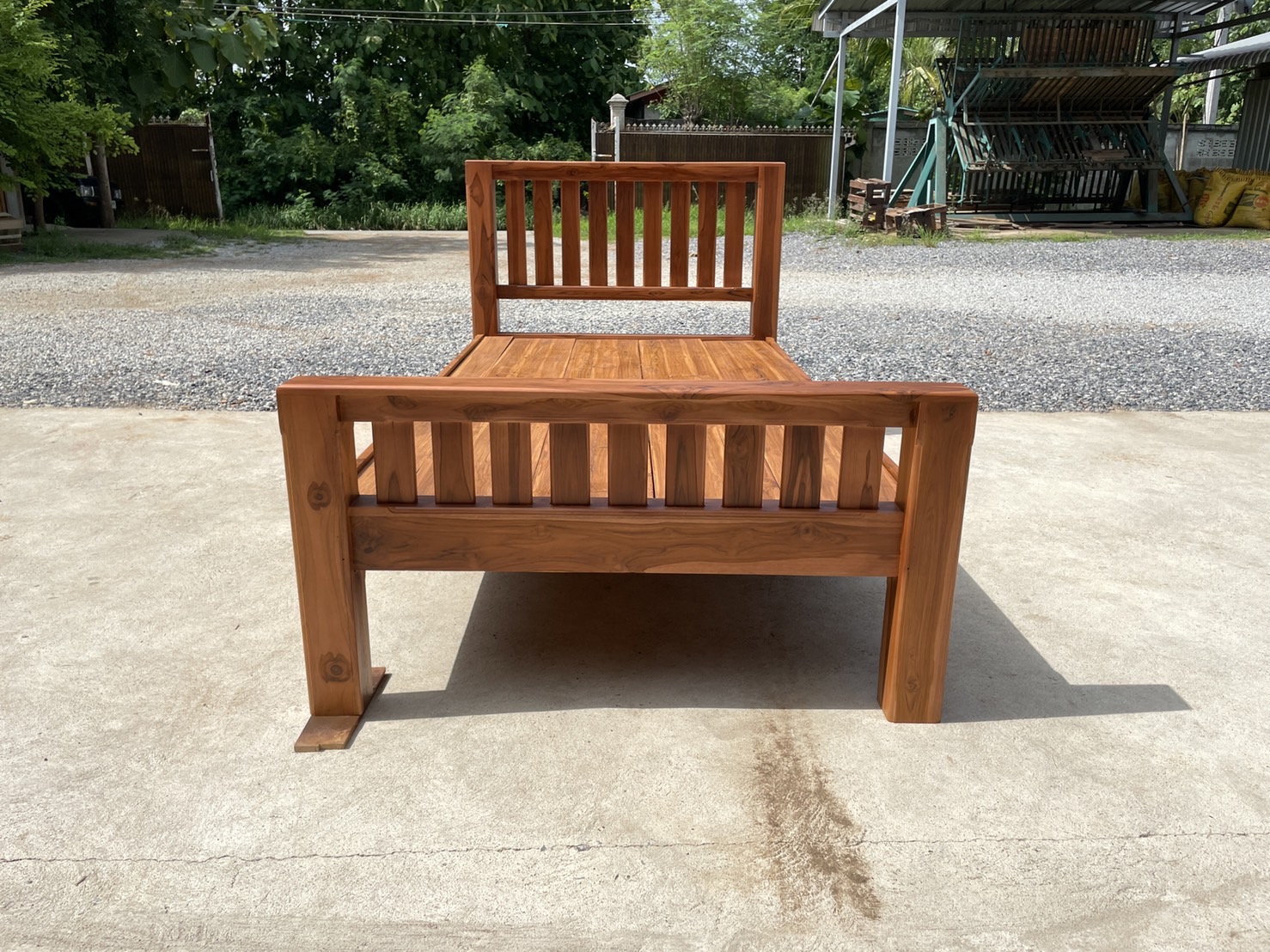 เตียงซี่แบนหัวตรง ท้ายตรง