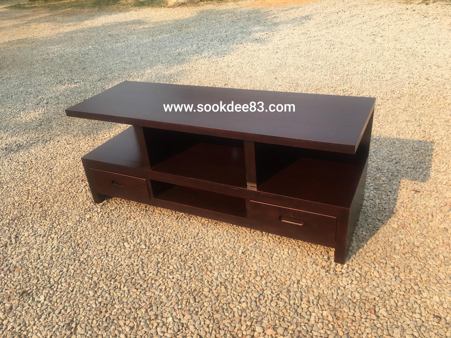 ตู้วางทีวีโมเดิร์นแบบเตี้ย
