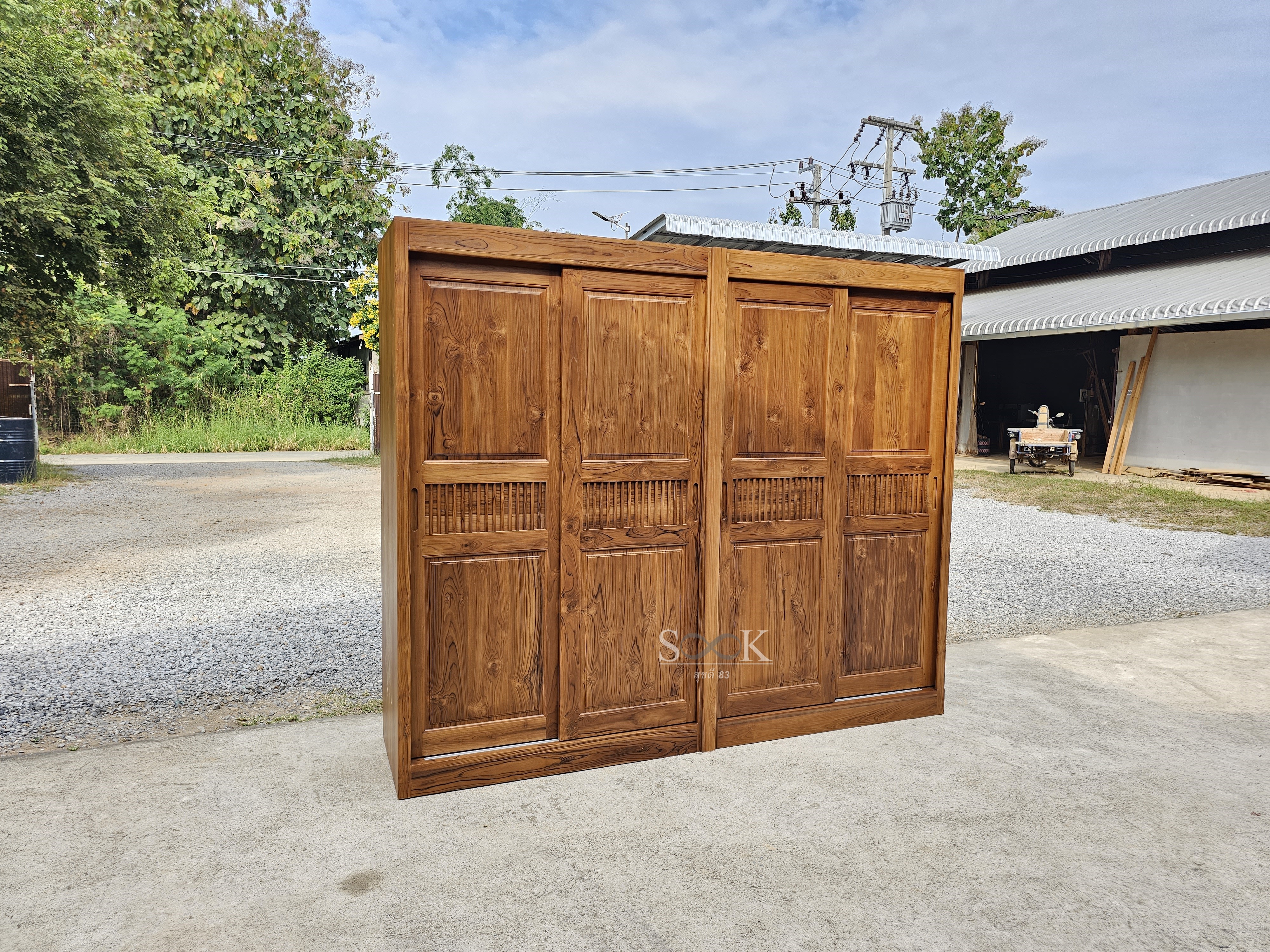 ตู้เสื้อผ้าประกบบานสไลด์โมเดิร์น สูง 1.8 ม.