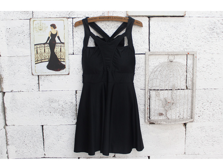 ชุดว่ายน้ำวันพีชสีดำ ส่งฟรี ems