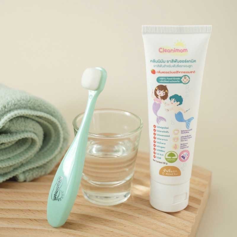 Cleanimom คลีนนิมัม แปรงสีฟันสำหรับเด็ก อายุ 0-3 ปี ใช้ได้ตั้งแต่ฟันซี่แรก ขนแปรงนุ่มพิเศษ ละเอียด อ่อนโยน มีแถบแปรงลิ้น สีเขียว