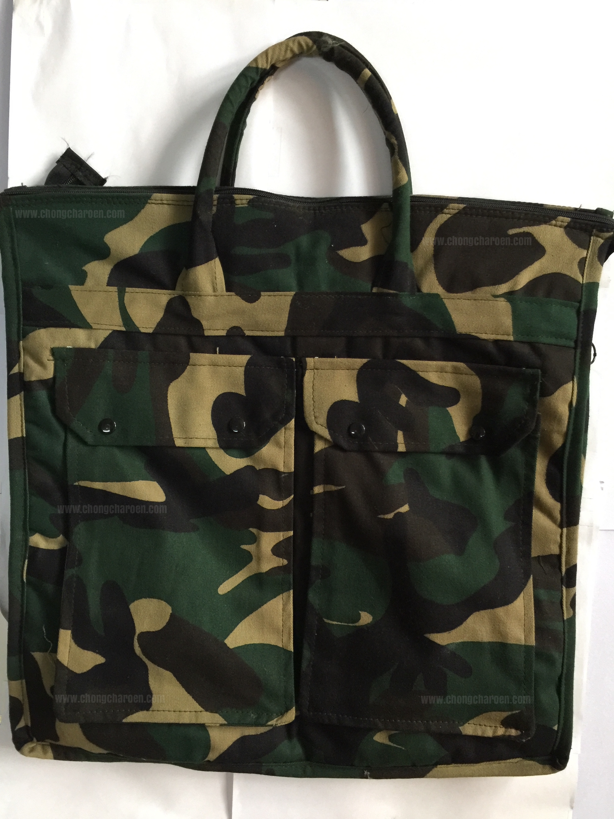 กระเป๋าซิปรอบ กระเป๋าทหาร ขนาดใหญ่ (18x18 นิ้ว)