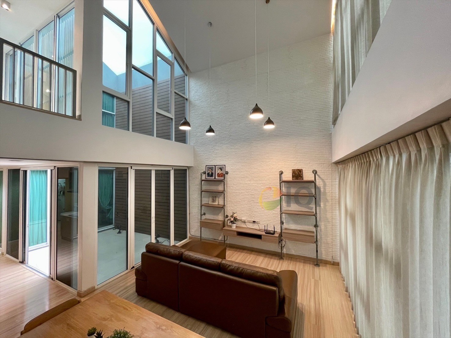 ขาย Home office 4 ชั้น (3 ชั้น + ชั้นลอย) ซอยสุขมวิท 101/1 ถนนวชิรธรรมสาธิต 51