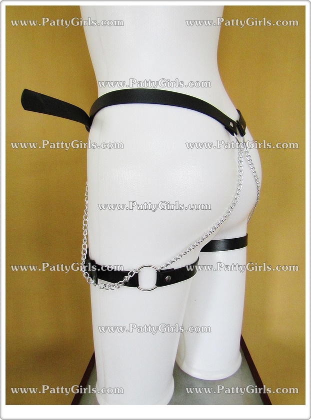 A059 สายหนังรัดร่างกาย สายหนังรัดเอวสไตล์SM สายหนังรัดต้นขา รหัสนี้ใช้สายโซ่เป็นตัวเชื่อมระหว่างเข็มขัดที่เอวและสายรัดต้นขาไว้ด้วยกันตามรูป