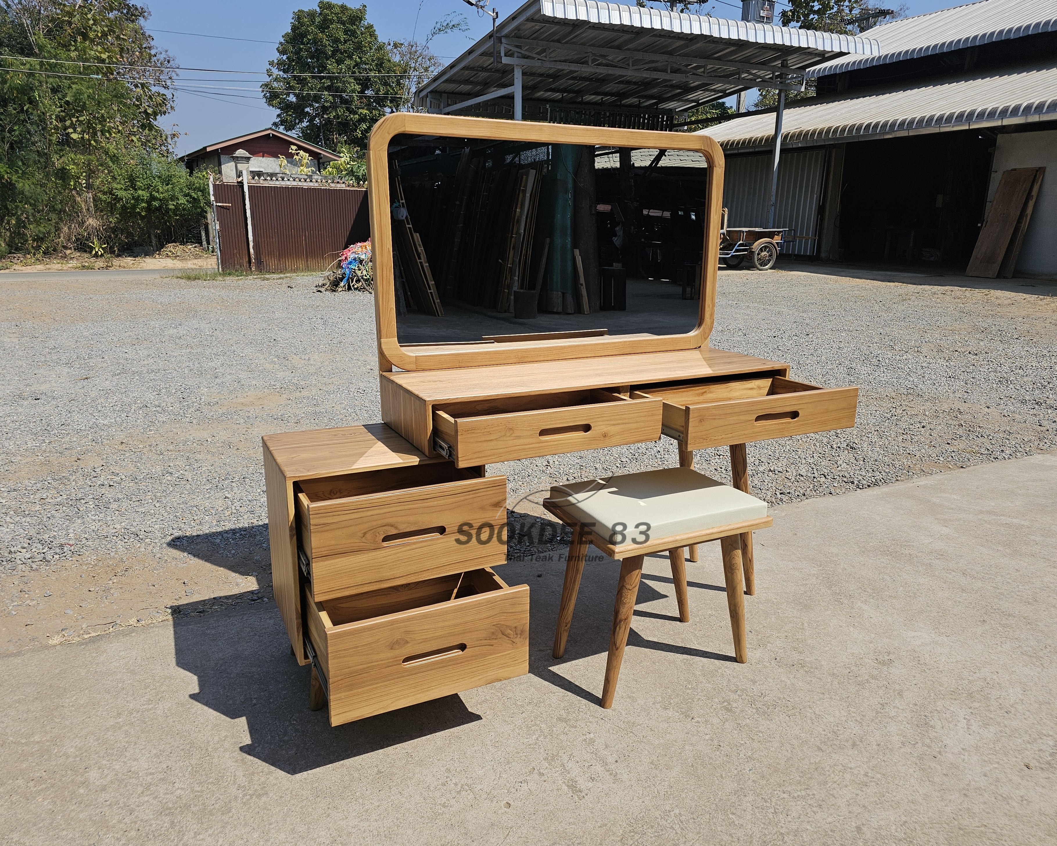 โต๊ะเครื่องแป้งมินิมอลผสมตู้ลิ้นชัก (สีสัก)