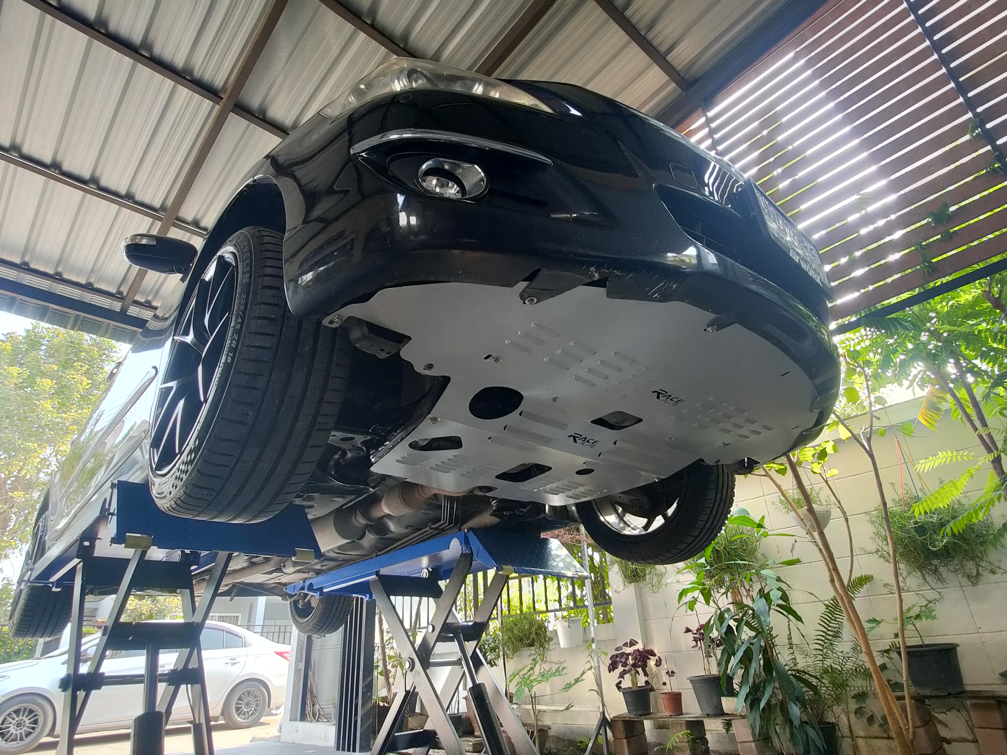 แผ่นปิดใต้ห้องเครื่องอลูมิเนียม Toyota Camry Acv40 2006-12 Raceplate_Undertray สำเนา