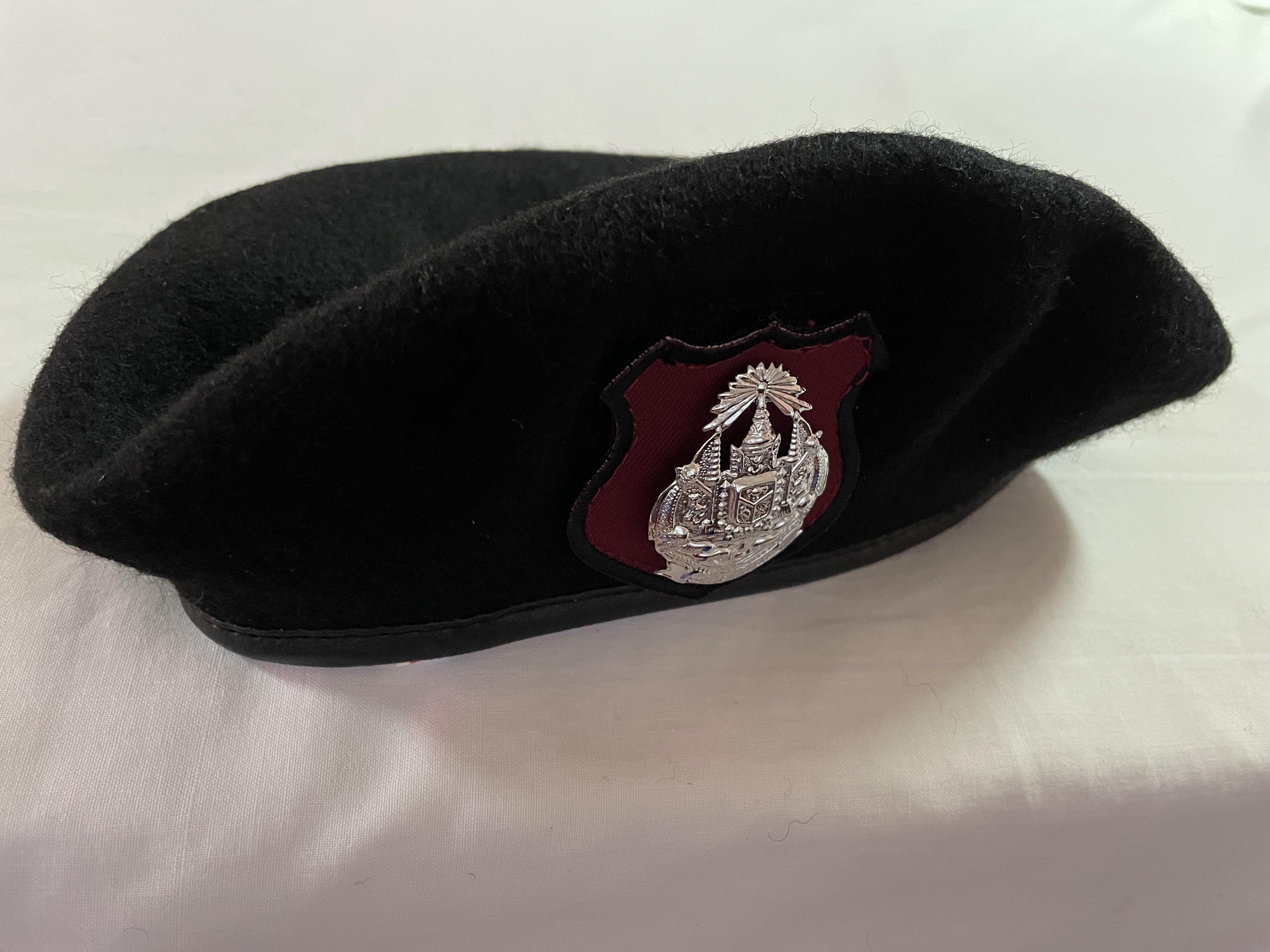 หมวกไบเล่ย์ TOP เบเร่ต์ สักหลาด ตำรวจ พร้อม หน้าหมวกตีนตุ๊กแก