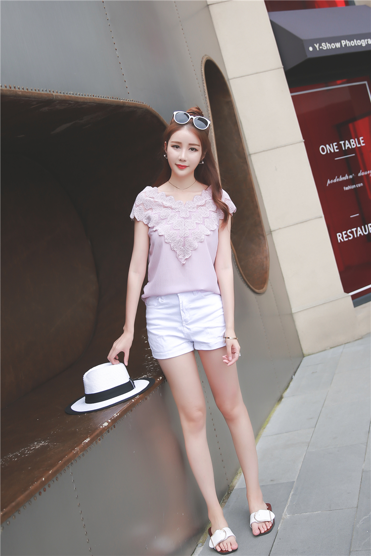 เสื้อผ้าชีฟองสีชมพูอมม่วง ส่งฟรี ems