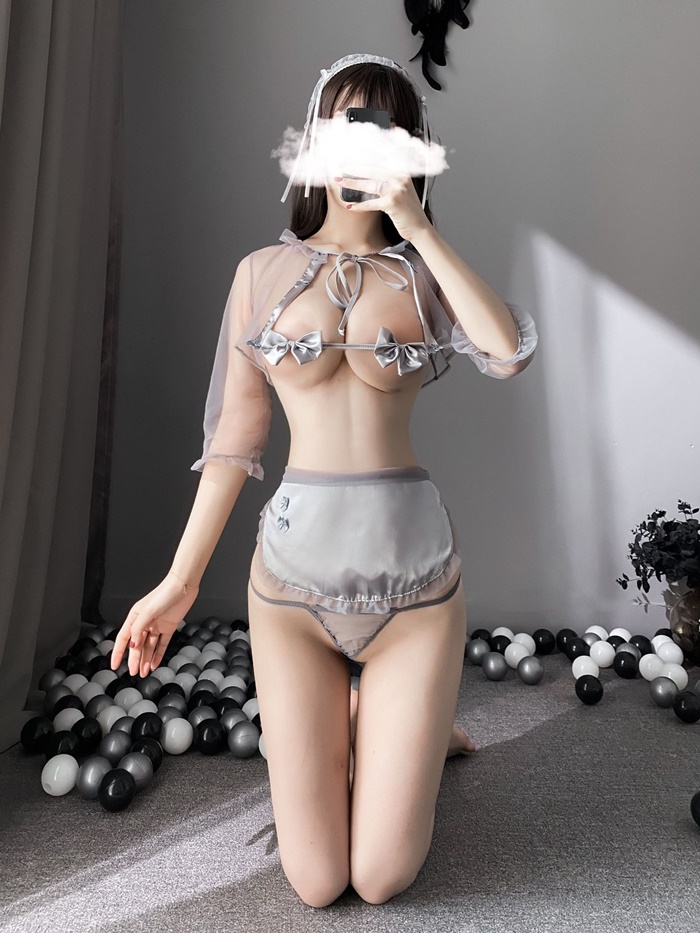 C5021 ชุดสาวใช้ ชุดเมดเซ็กซี่มาในแบบเซต5ชิ้นประกอบด้วย เสื้อคลุมแขน5ส่วนเป็นผ้าซีทรูสวมใส่แบบผูกที่คอด้านหน้า ชุดชั้นในโบว์แบบผูกหลัง จีสตริง ผ้ากันเปื้อนและที่คาดผมตามรูปถ่ายสินค้าจริงเลยค่ะ ***ไม่มีถุงน่อง