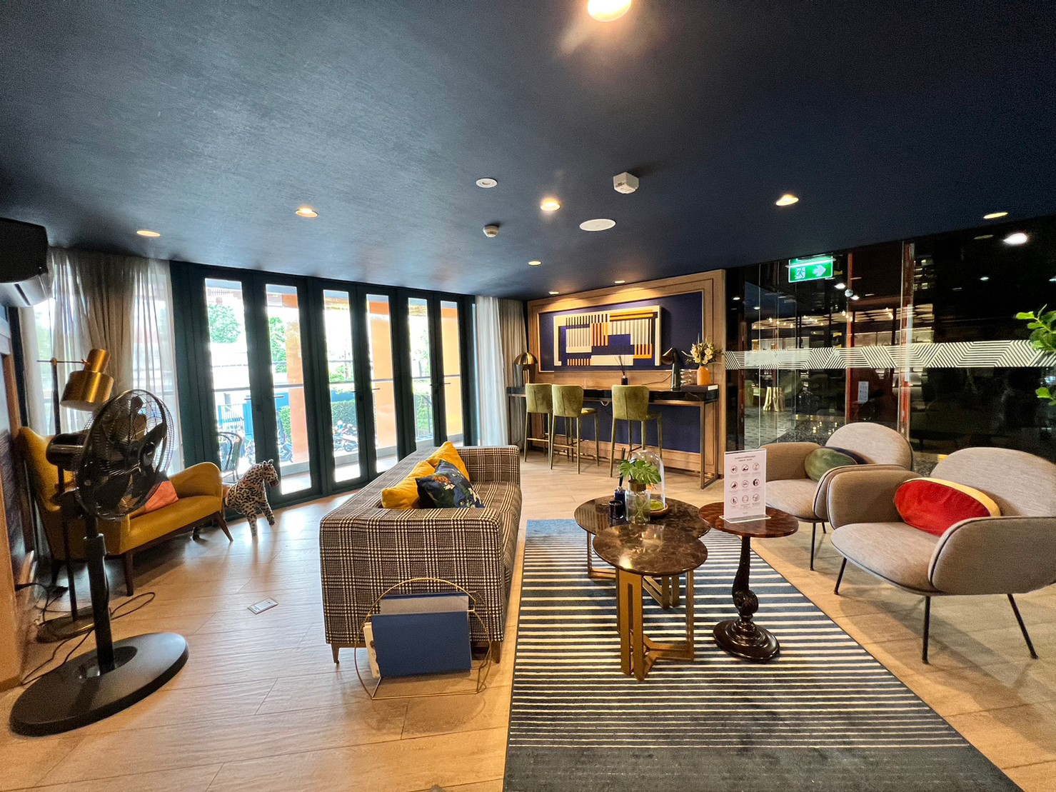 ขายเดอะ เบส สุขุมวิท 50 ขนาด 2 ห้องนอน บีทีเอส อ่อนนุช