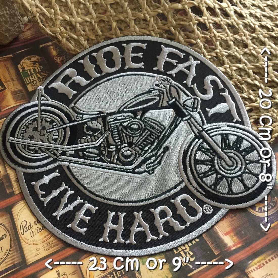 Ride Fast Live Hard Biker ตัวรีดติดเสื้อ อาร์มรีด อาร์มปัก ตกแต่งเสื้อผ้า หมวก กระเป๋า แจ๊คเก็ตยีนส์ Embroidered Iron on Patch ไซส์ใหญ่