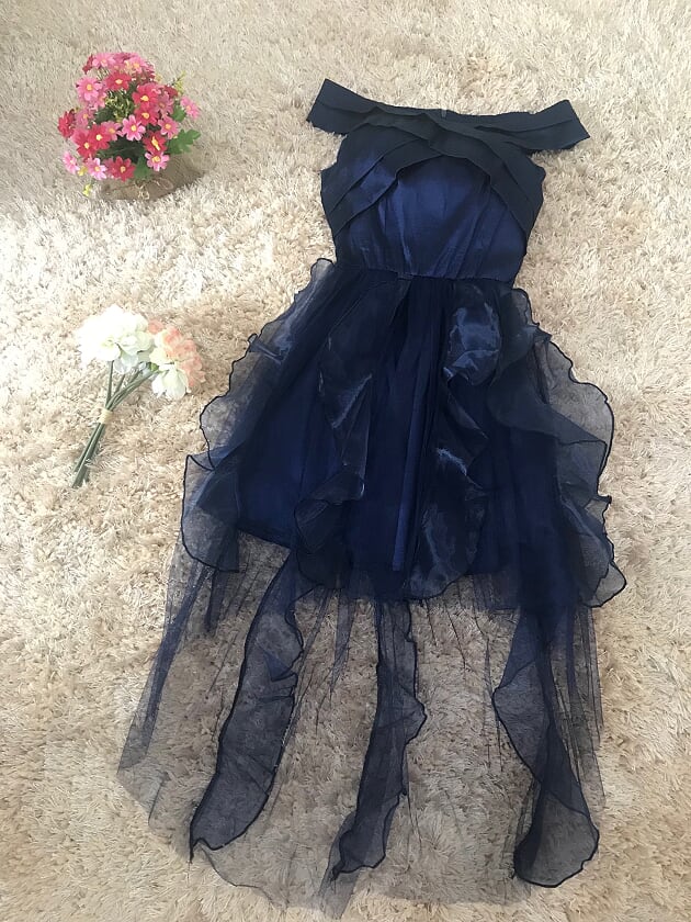 ชุดราตรีสีน้ำเงิน ดีไซน์กระโปรงหน้าสั้นหลังยาว ส่งฟรี