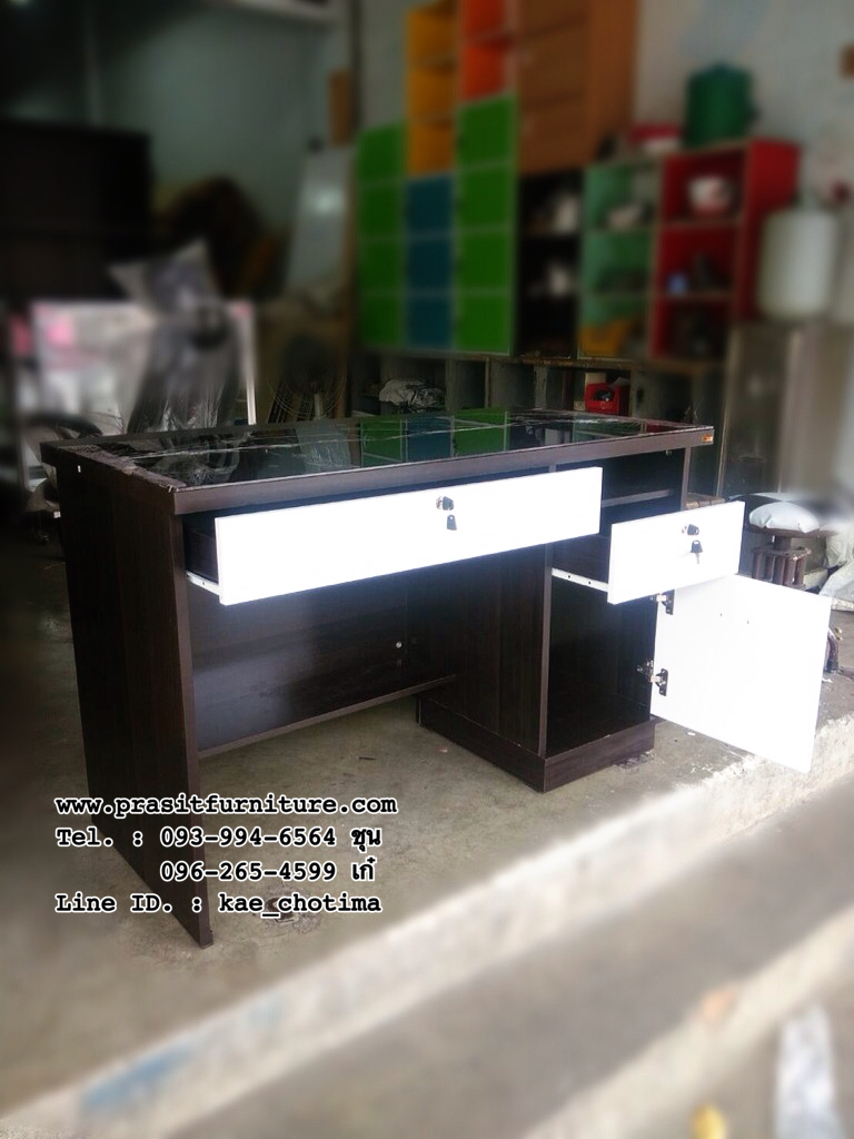 โต๊ะทำงานขนาด 120 ซม. หน้ากระจก รุ่น TB-122