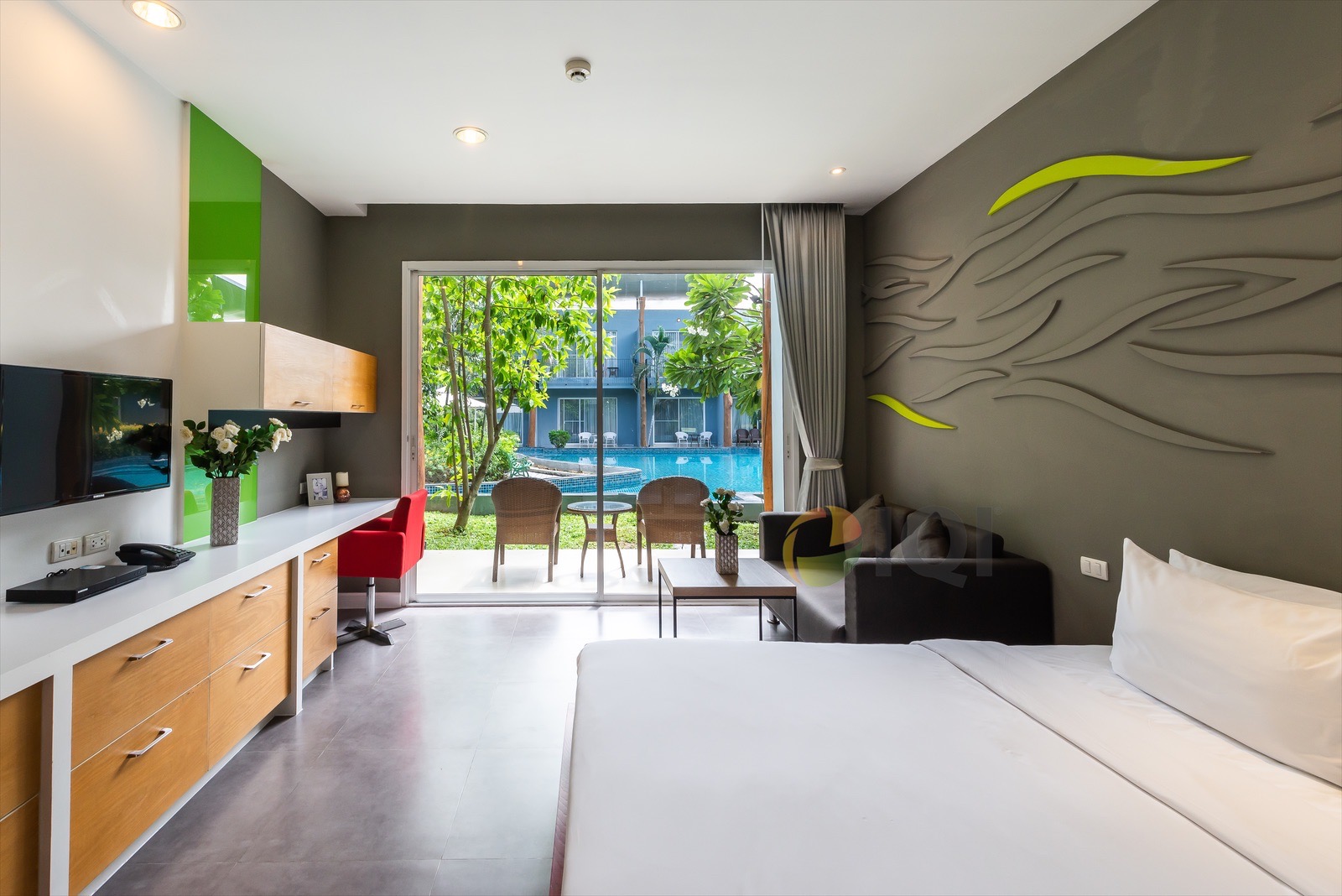 ขาย Luxury resort hostel Serviced Residence ถนนบางนาตราด กม.26