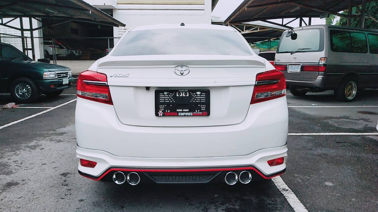 ชุดแต่ง Vios 2017 รุ่น Santo ชุด 5 ชิ้น(สปอยเลอร์)