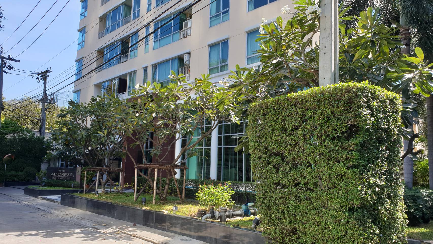 Condo The Address Sukhumvit 42