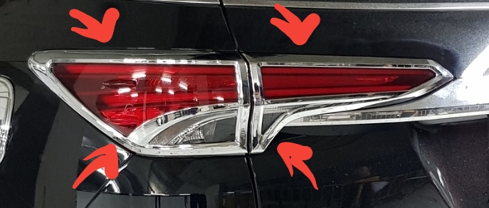 ครอบไฟท้าย FORTUNER ชุบโครเมี่ยม