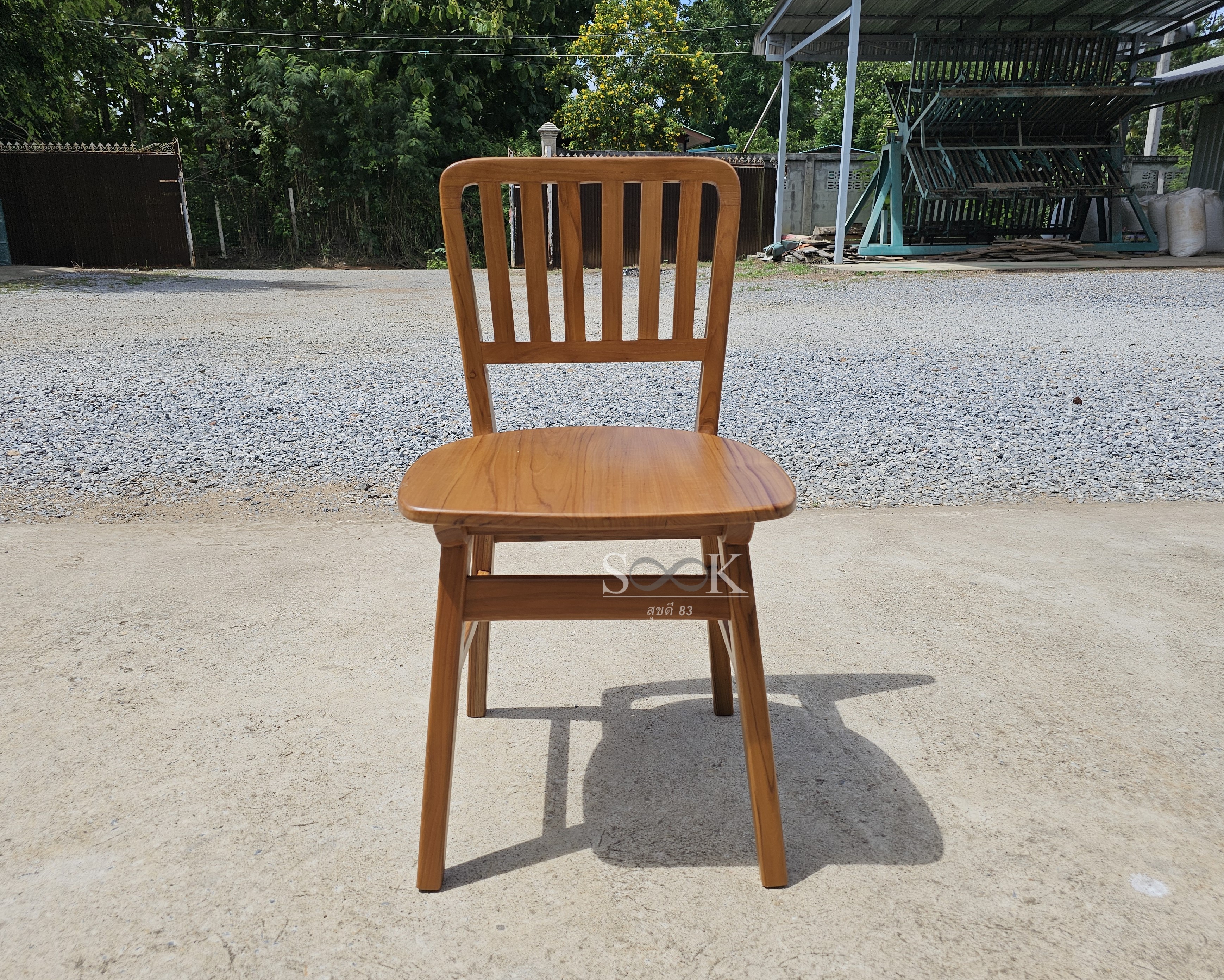 เก้าอี้มินิมอลมาลี