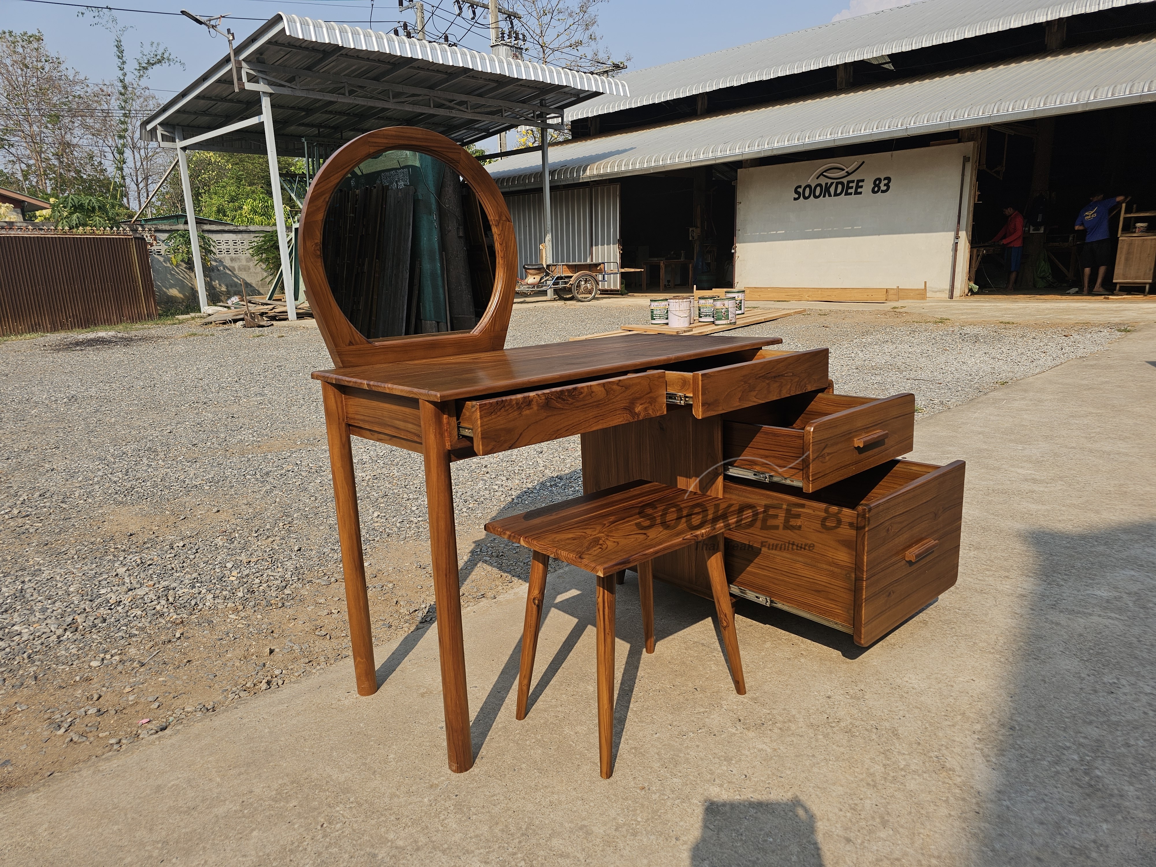 โต๊ะเครื่องแป้งมินิมอลผสมตู้ 2 ลิ้นชัก พร้อมเก้าอี้