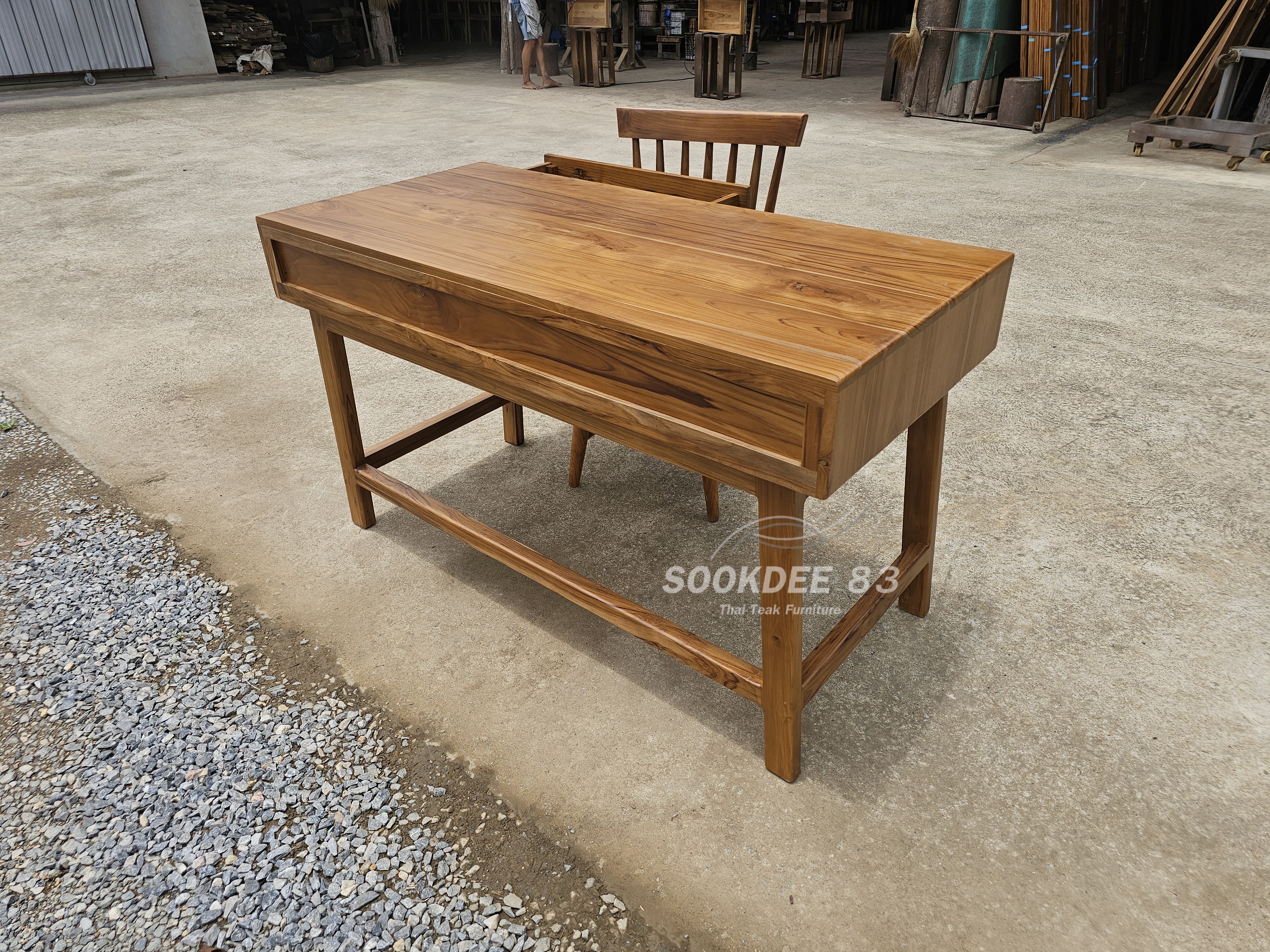 โต๊ะทำงานสไตล์มินิมอล 1.50 ม. พร้อมเก้าอี้