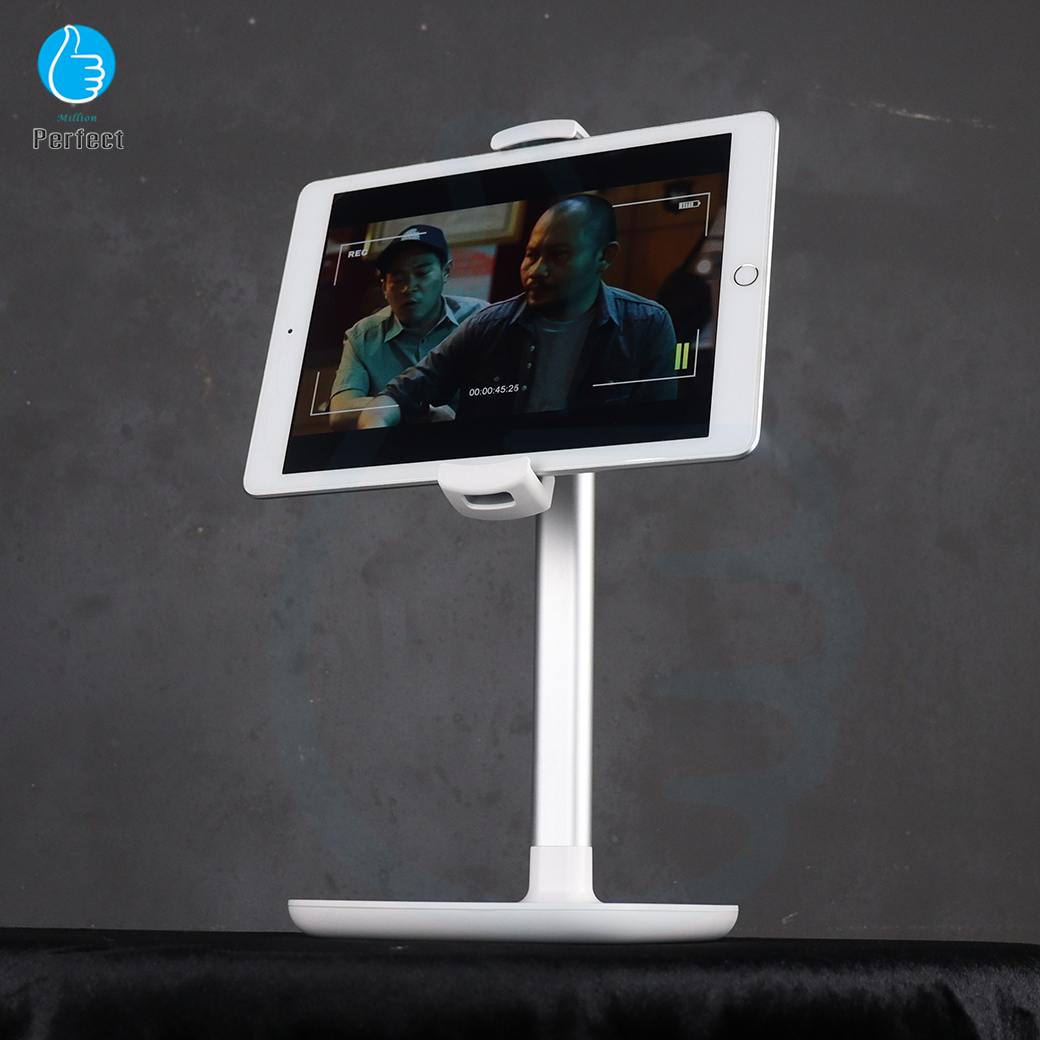 ขาตั้งไอแพด แท๊บเล็ต มือถือ แบบพกพา พับเก็บได้ มีแผ่นยางกันลื่น หมุนได้ 360 องศา รุ่น IP22