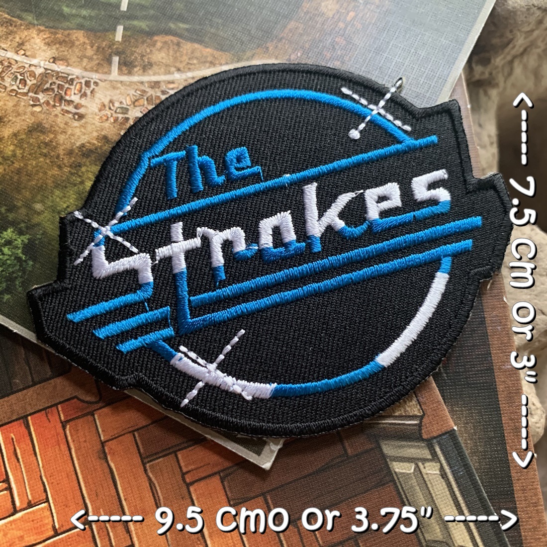 The Strokes วงดนตรี ร็อค เฮฟวี่เมทัล พังค์ ตัวรีดแบบปัก อาร์มปัก ตัวรีดติดเสื้อ ตัวรีด ติดกระเป๋า ติดหมวก ติดแจ๊คเก็ต Rock Iron on Embroidered Patch