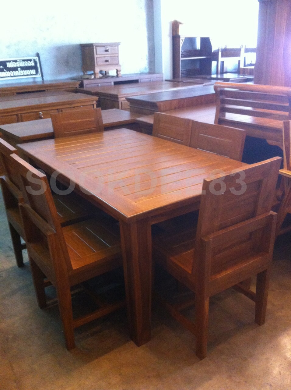 ชุดโต๊ะกินข้าวสุดคุ้ม เก้าอี้ 6 ตัว