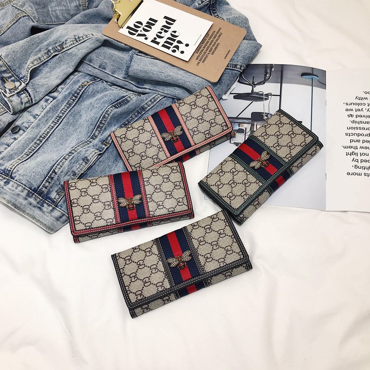 กระเป๋าสตางค์ COZY BUTT-FL