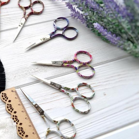 Premax Embroidery Scissors – Rainbow Collection กรรไกรขนาด 3.5" MADE IN ITALY