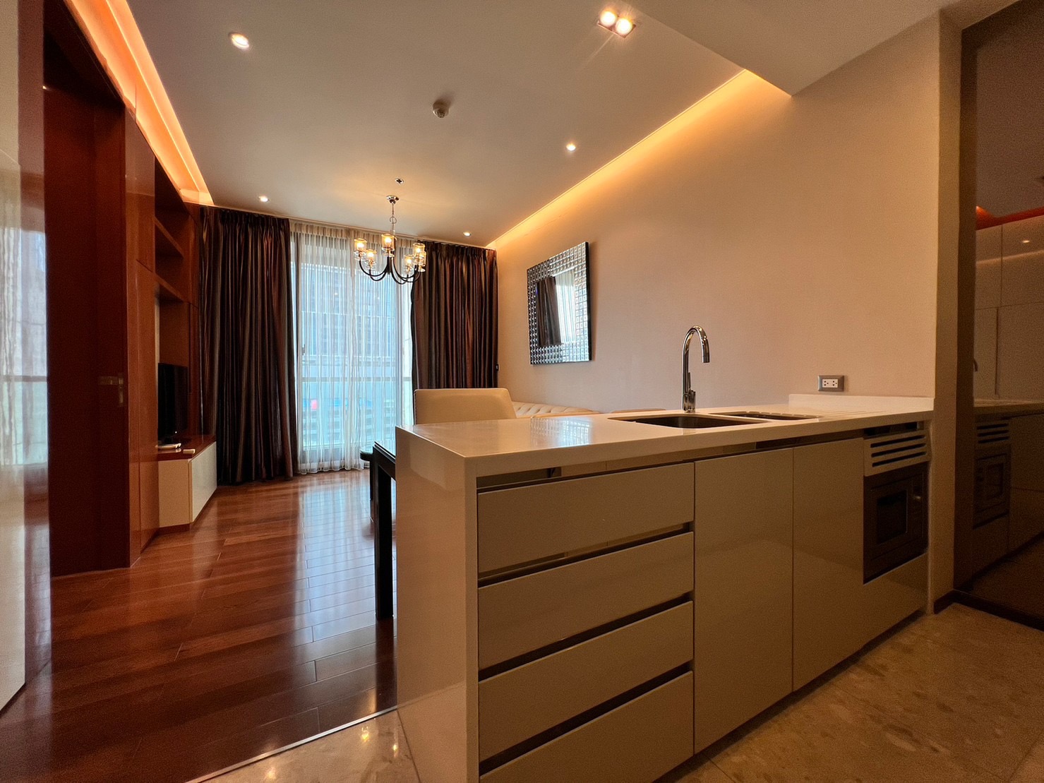 ขาย คอนโด The Address Sukhumvit 28 ใกล้ BTS พร้อมพงษ์ & BTS ทองหล่อ