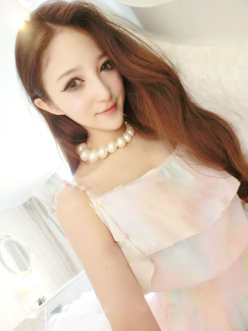 เสื้อผ้าชีฟองเนื้อดี สีลูกกวาด ไหล่สายเดี่ยวแบบผูก ส่งฟรี ems