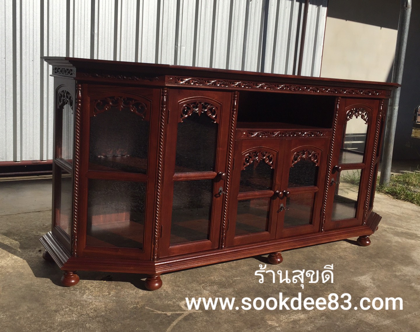 ตู้โบราณ