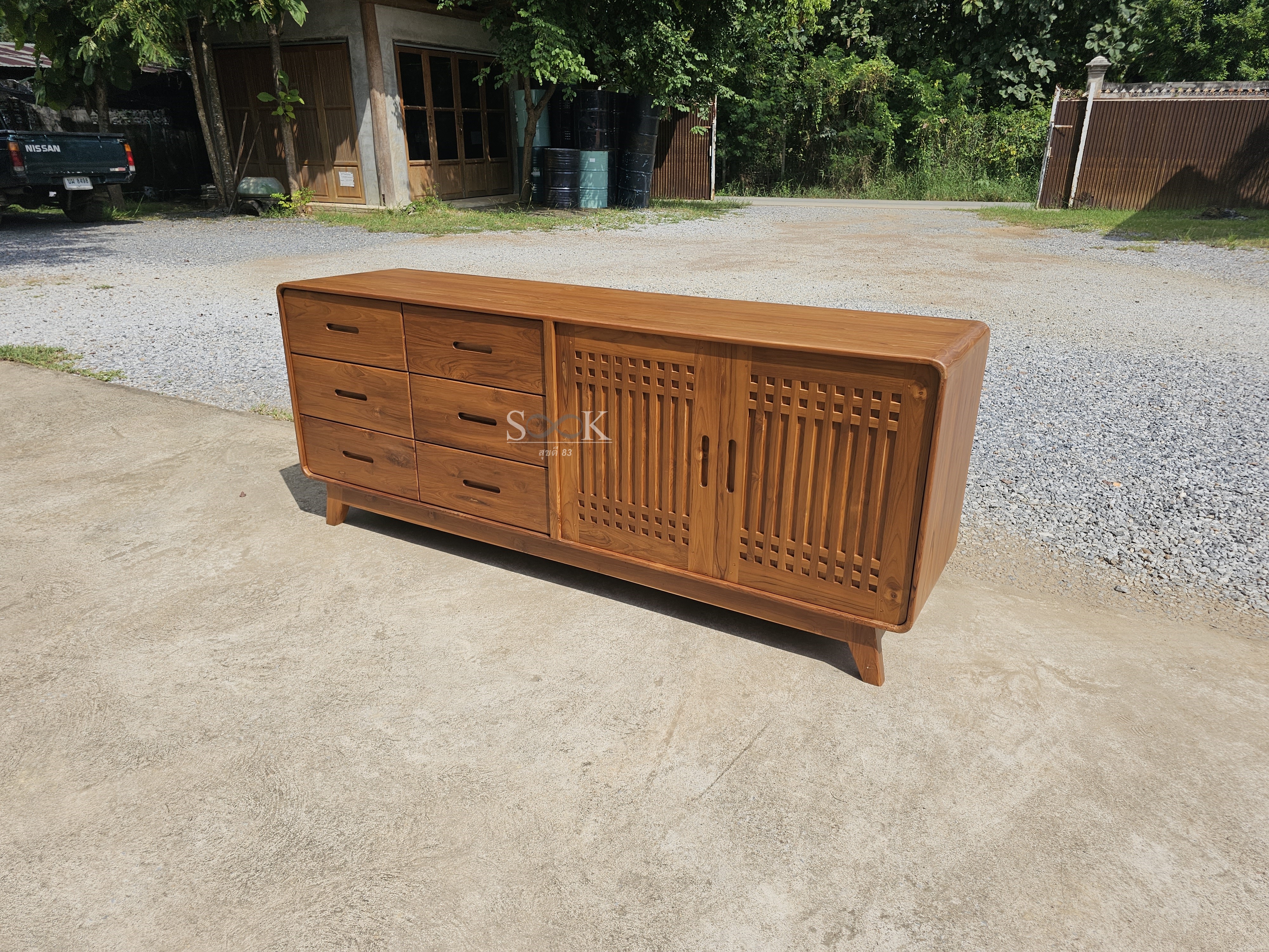 ชั้นวางทีวีแคปซูลบานบาหลี