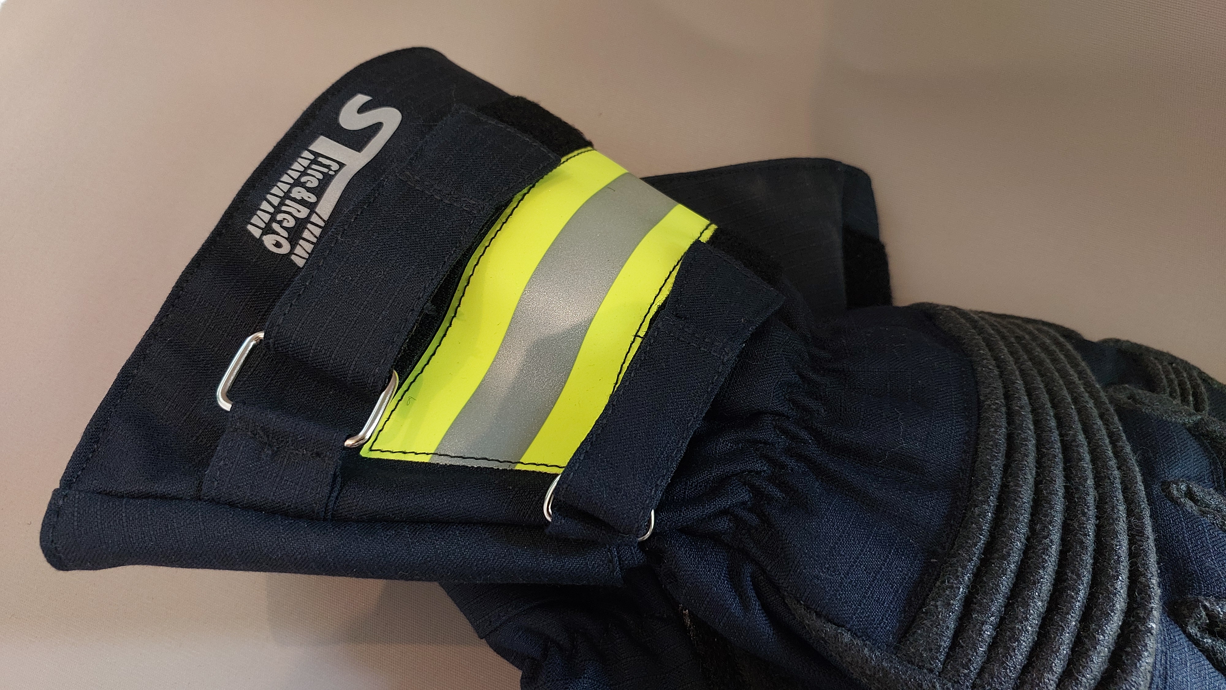 ถุงมือดับเพลิงผ้า Nomex มาตรฐาน EN 659