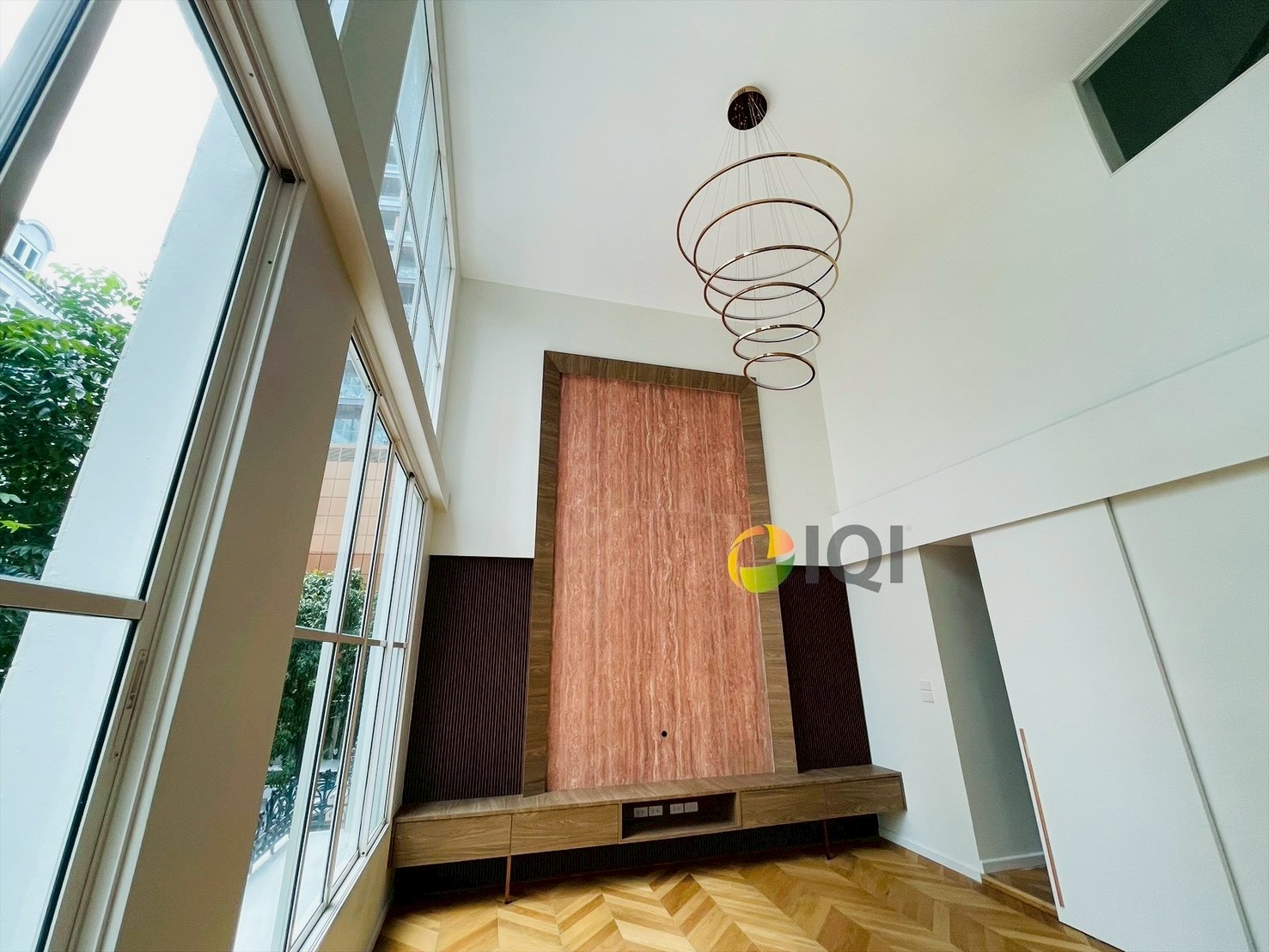 ขายทาวน์โฮม บ้านกลางกรุง ทองหล่อ ตกแต่ง แบบ (Japanese Style) ซอยสุขุมวิท 55