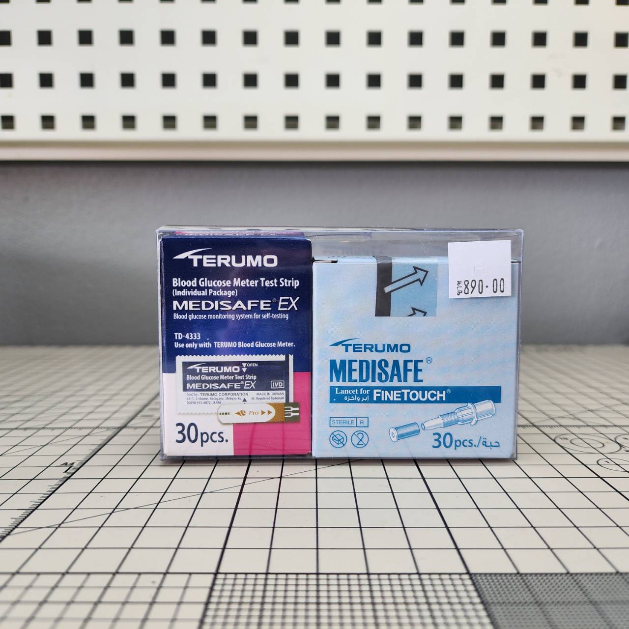 Terumo Medisafe EX ชุดตรวจน้ำตาลในเลือดพร้อมเข็มเจาะเลือด อย่างละ 30 ชิ้น (ของแท้100%) หมดอายุ 12-10-2025 กล่องใส แพ็คเกจใหม่