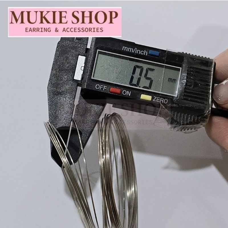 Mukie shop DIY ขดลวด ลวด หนา 0.6มิล สำหรับ ทำโครง ร้อยลูกปัด สร้อยข้อมือ เครื่องประดับ ลูกปัด ห้อยกระเป๋า งานฝีมือ
