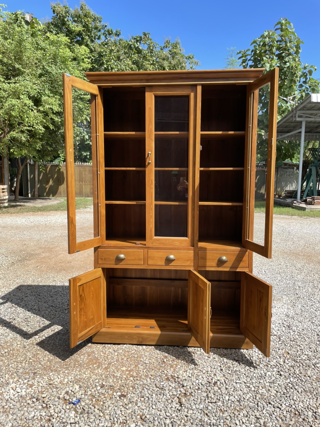 ตู้โชว์