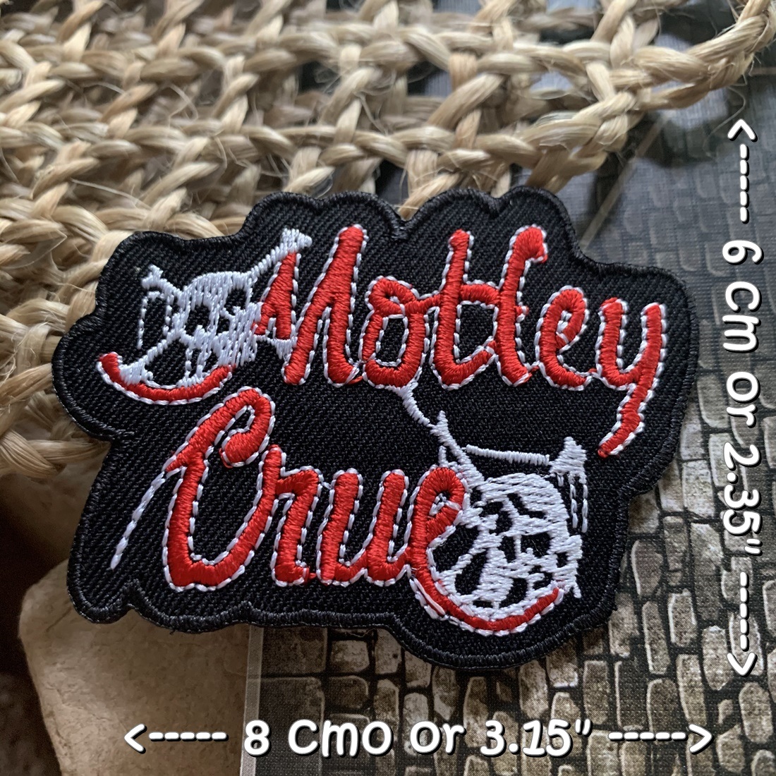 Motley Crue วงดนตรี ร็อค เฮฟวี่เมทัล พังค์ ตัวรีดแบบปัก อาร์มปัก ตัวรีดติดเสื้อ ตัวรีด ติดกระเป๋า ติดหมวก ติดแจ๊คเก็ต Rock Iron on Embroidered Patch