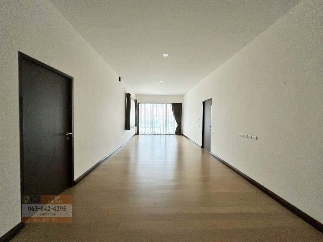 ขายบ้าน ปลูกสร้างเอง modern style ซอยลาดพร้าว 101 ใกล้รถไฟฟ้าสายสีเหลือง