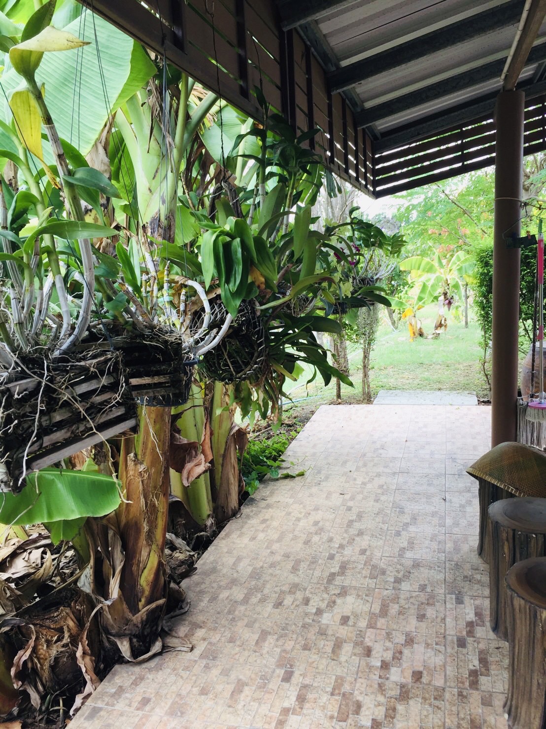 ขายที่ดิน พร้อมสิ่งปลูกสร้าง บ้านสวนศรีรัตนธรรม ทางหลวงชนบท 2001 จ.อ่างทอง