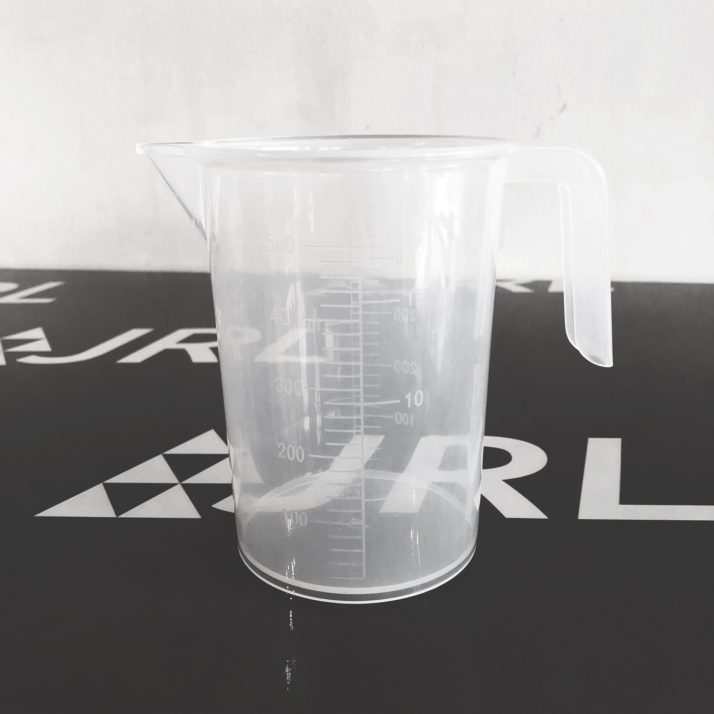 เหยือกมีขีดบอกปริมาตร ขนาด 500 มล. จำนวน 4 ชิ้น