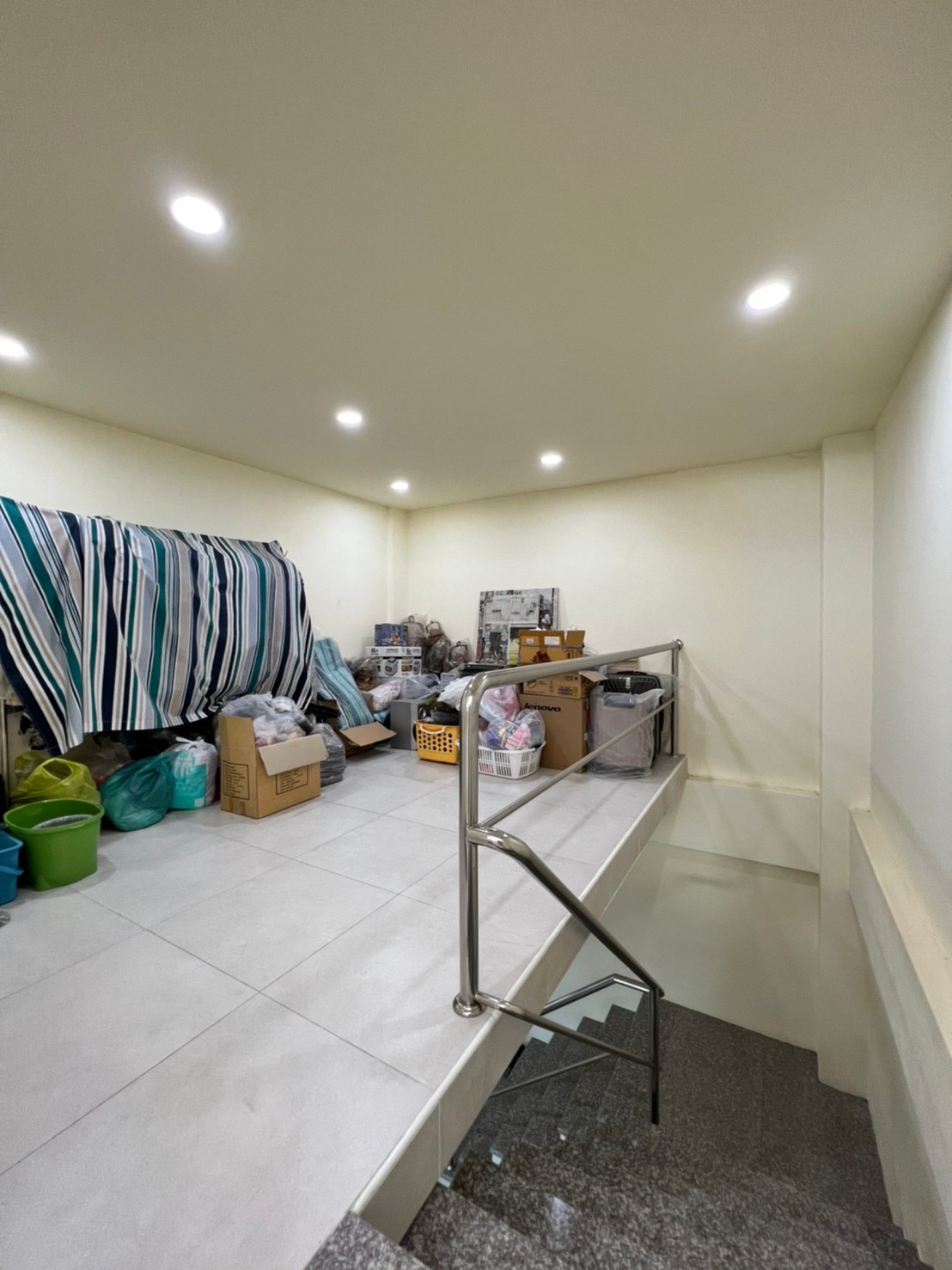 ขายโรงงาน และ อาคารพาณิชย์สูง 4 ชั้น จังหวัดสมุทรสาคร