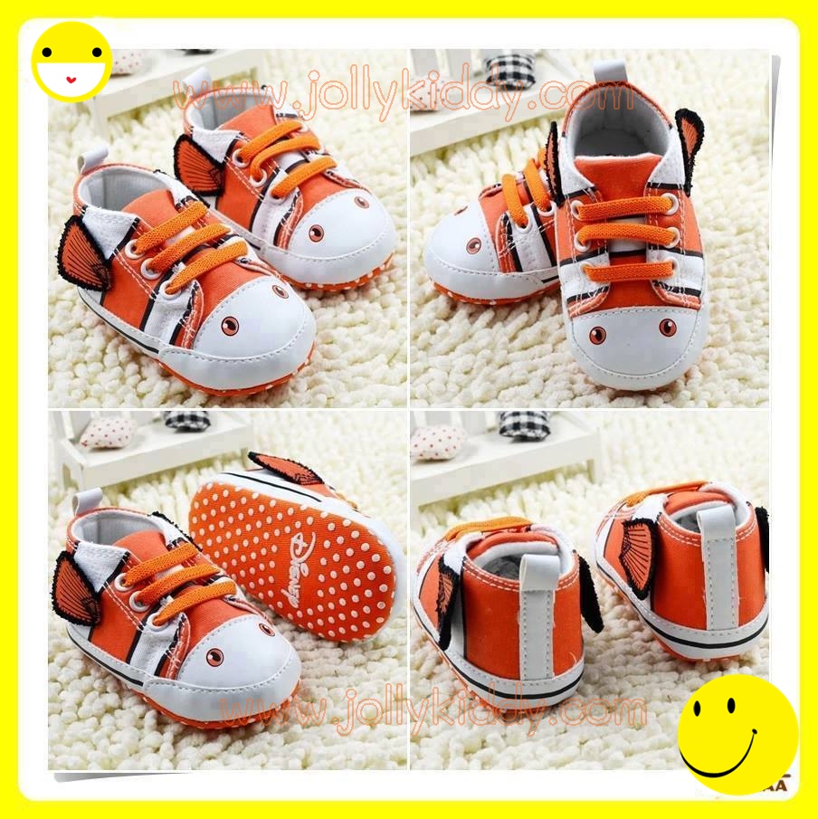รองเท้าเด็กเล็ก size 9cm
