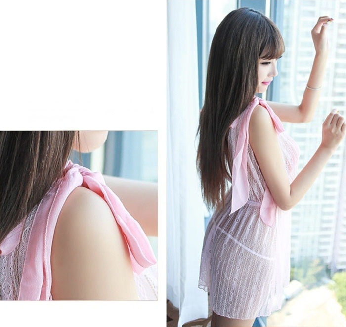 N483 ชุดนอนเซ็กซี่ ชุดนอนอีโรติกผ้าลูกไม้ผ่าอกจั้มเอวสวมใส่แบบใช้คล้องไหล่ ช่วงหัวไหล่แต่งด้วยผ้าซีทรูไว้สำหรับผูกเป็นโบว์สวยๆตามรูปถ่ายสินค้าจริงเลยค่ะ ***ในหุ่นใส่แบบสบายๆยังยืดขยายได้อีกพอสมควร
