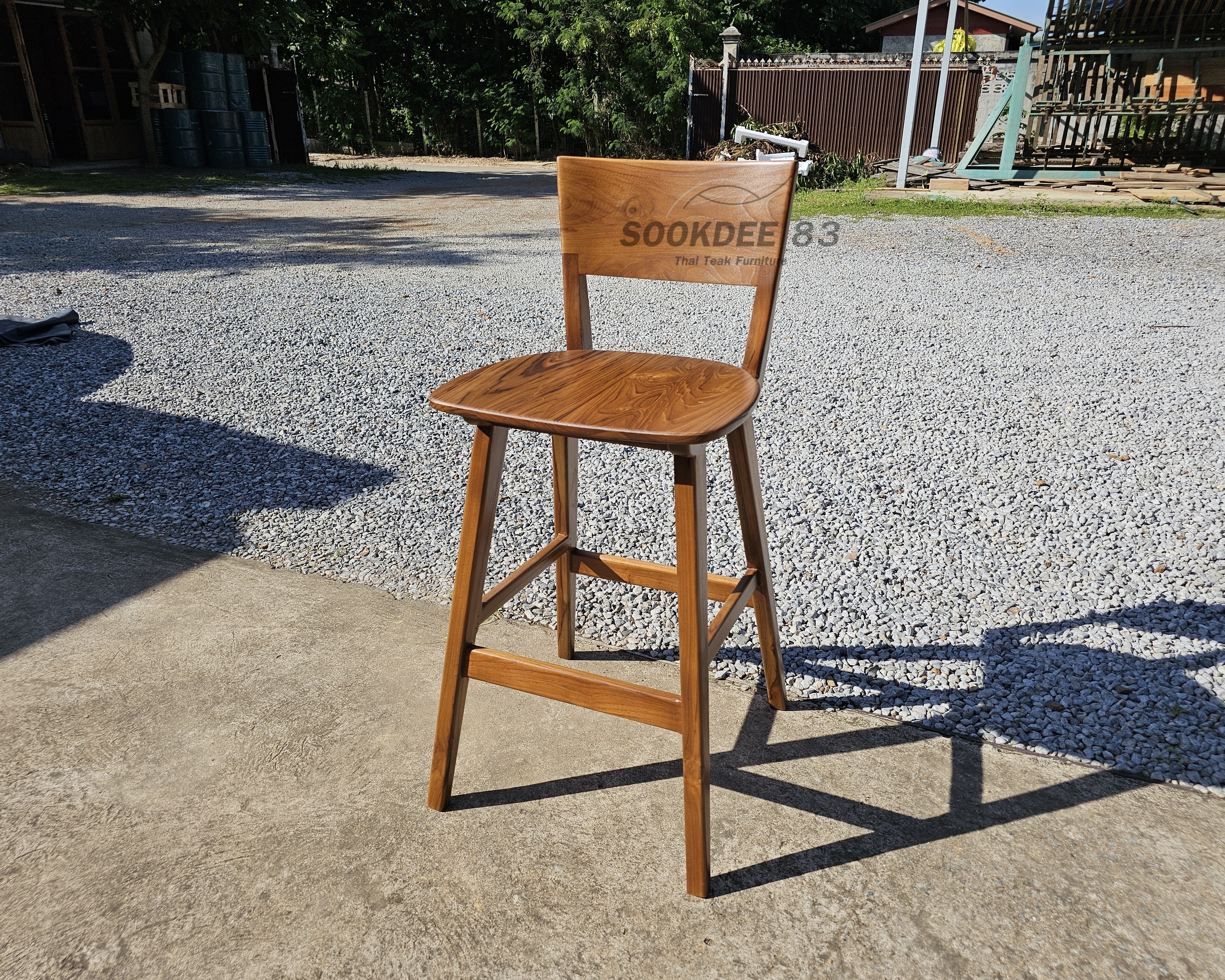 เก้าอี้บาร์พาเพลิน